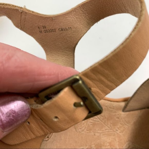 **SOLD** KORKS by Kork-Ease Leather Wedges Size 8 - Picture 5 of 6